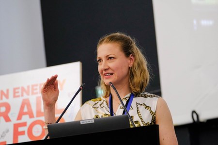 Melanie Windridge's organization, Fusion Energy Insights, aims to serve as a ''fusion translator'' between the complex, technical world of fusion science and outside investors, stakeholders, and the general public. (Photo Christian Lünig) (Click to view larger version...)