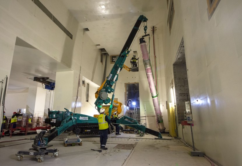 This L3 gallery is just tall enough to permit the handling, by telescopic spider crane, of the 1.5-tonne, 11-metre-long spool. On 16 June it was inserted into the narrow ''south shaft'' connecting L3 to B2, which is designed to host this line and one other. (Click to view larger version...)